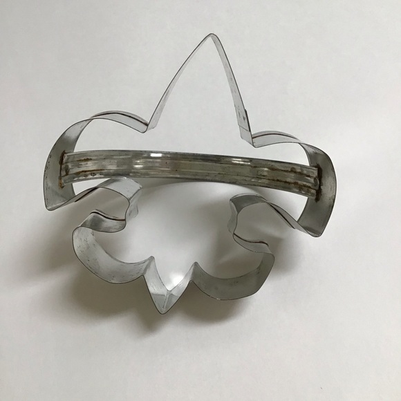 Boy Scout Emblem Metal Cookie Cutter w/Handle Biscuits Crafts Fleur De Lis 4x4” - Picture 8 of 12